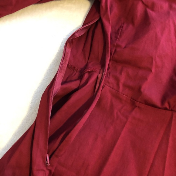 Red long sleeve a line dress w/ criss cross front - Picture 15 of 16